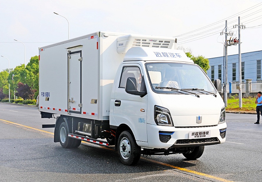 3.8米吉利 鋒銳V5E純電動冷藏車